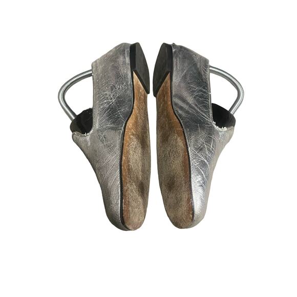 Stuart Weitzman Myguy Metallic Silver Flat Loafer Women's Size 7.5 - Picture 2 of 11